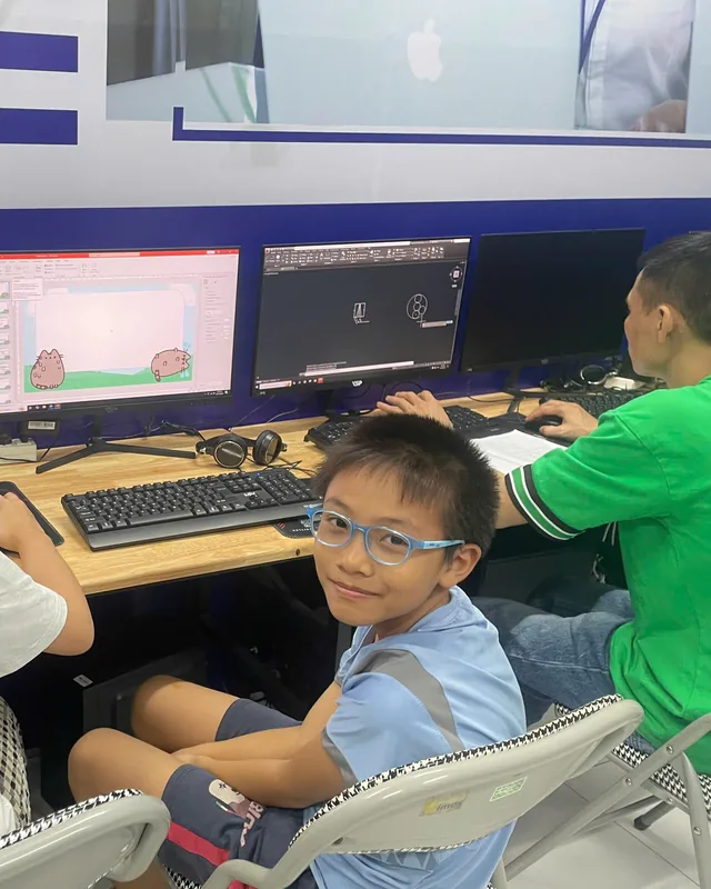 Học viên Sao Việt hoàn thiện nội dung dự án công nghệ